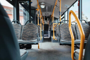 Desequilíbrio econômico-financeiro em contratos de concessão de transporte coletivo público por ônibus: A queda de passageiros e o envelhecimento da frota